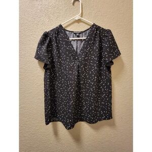 Hilary Radley Women's Small Shirt Black & White Polka Dots V-Neck Short Sleeves